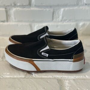 Vans Asher Platform Slip On Sneakers, Womens 9 Black/White